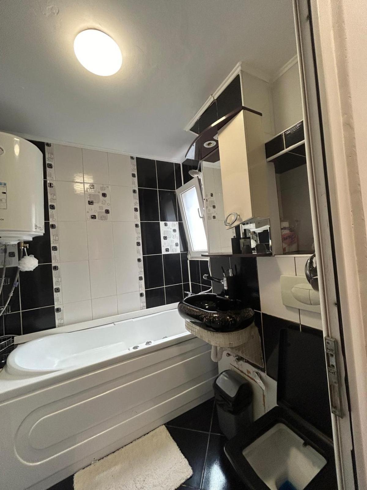 Rbg Apartament บูคาเรสต์ ภายนอก รูปภาพ